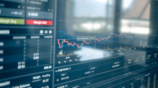 Cryptocurrency trading concept representing the Exchange No KYC service